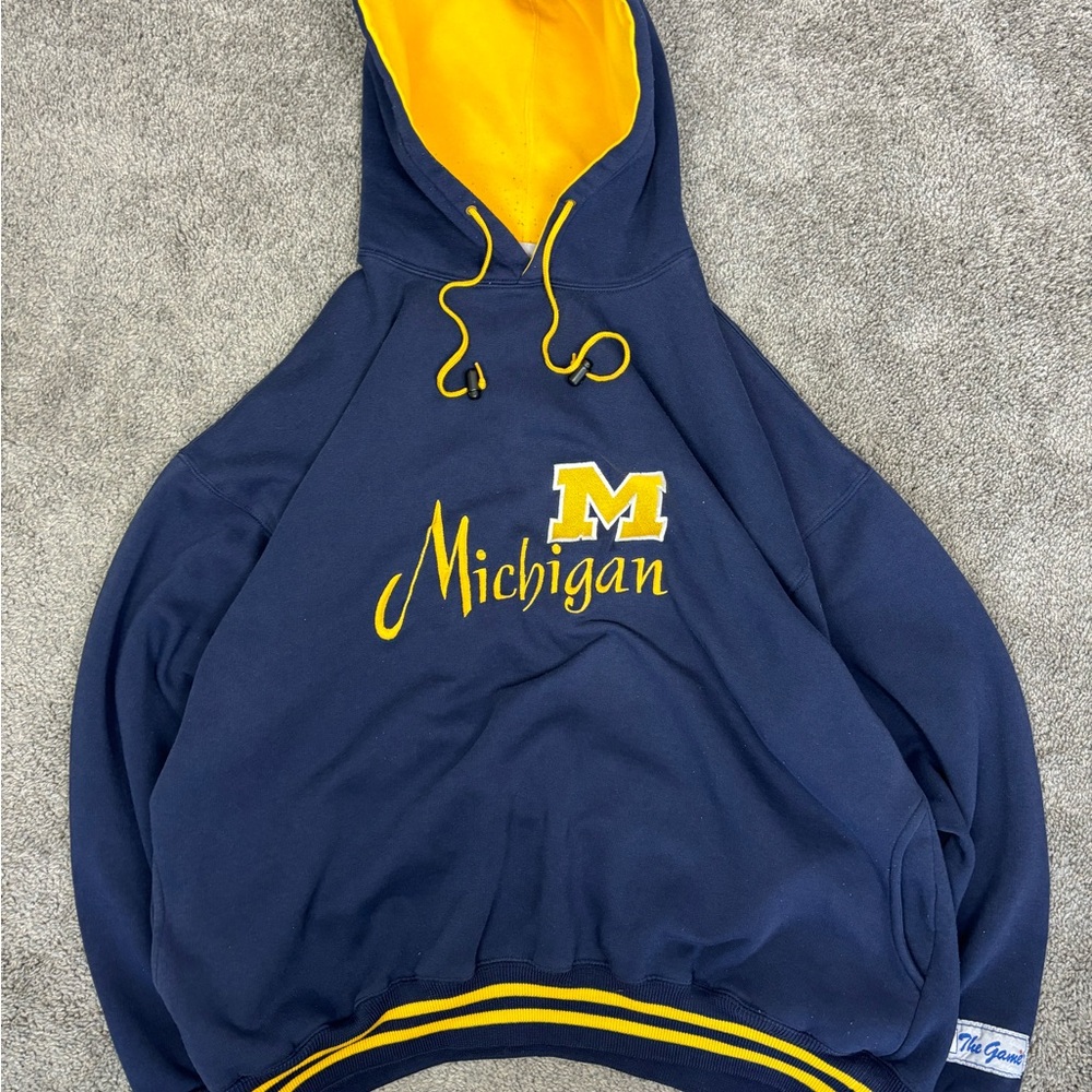Vintage the game u‎ of m maize and blue hoodie